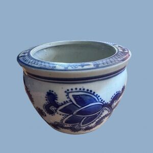 Chinoiserie Ceramic Plant Pot: Blue and White Cachepot